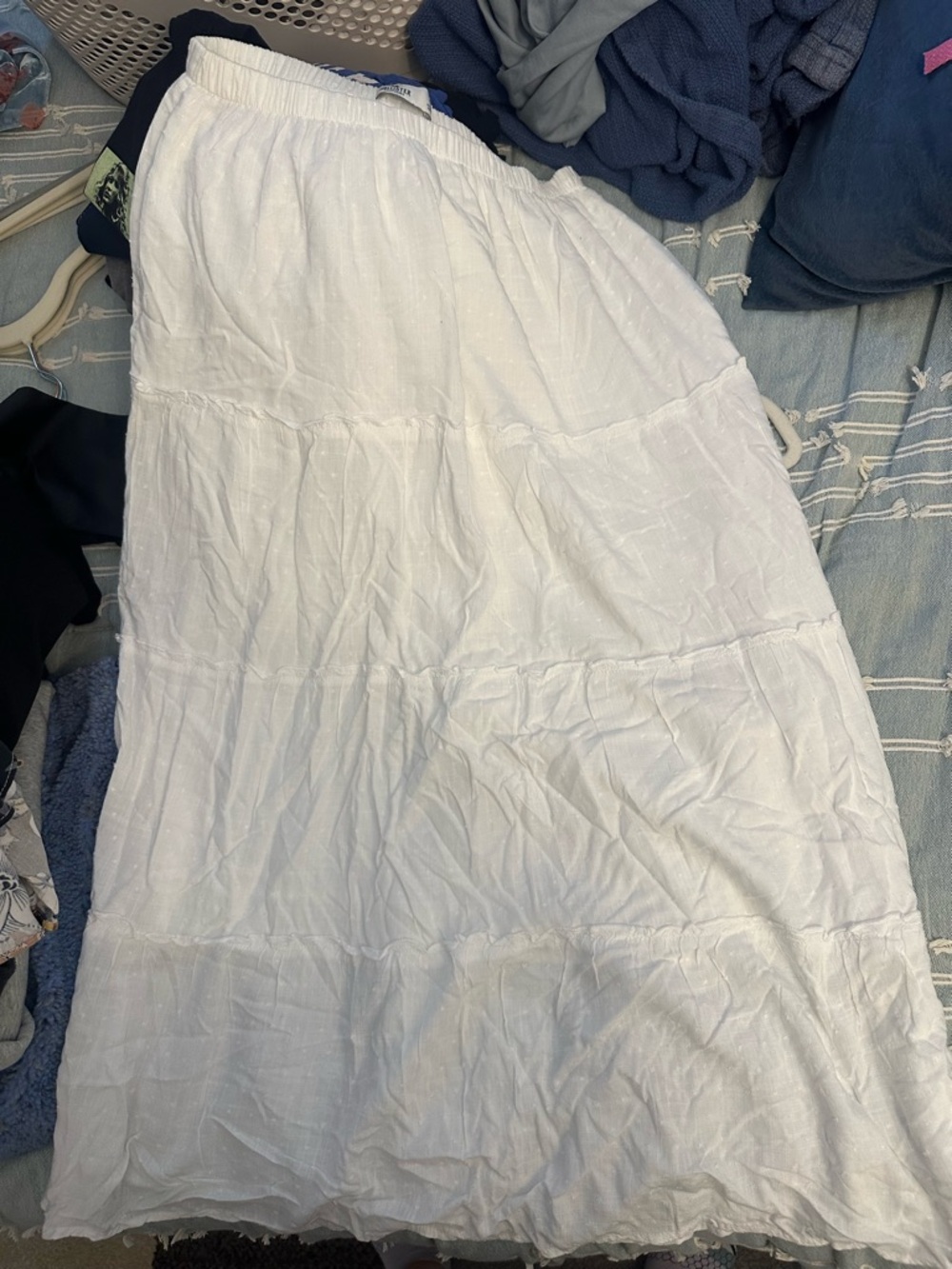 Hollister White Tiered Maxi Skirt with Pockets